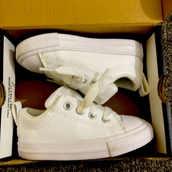 leather converse size 5